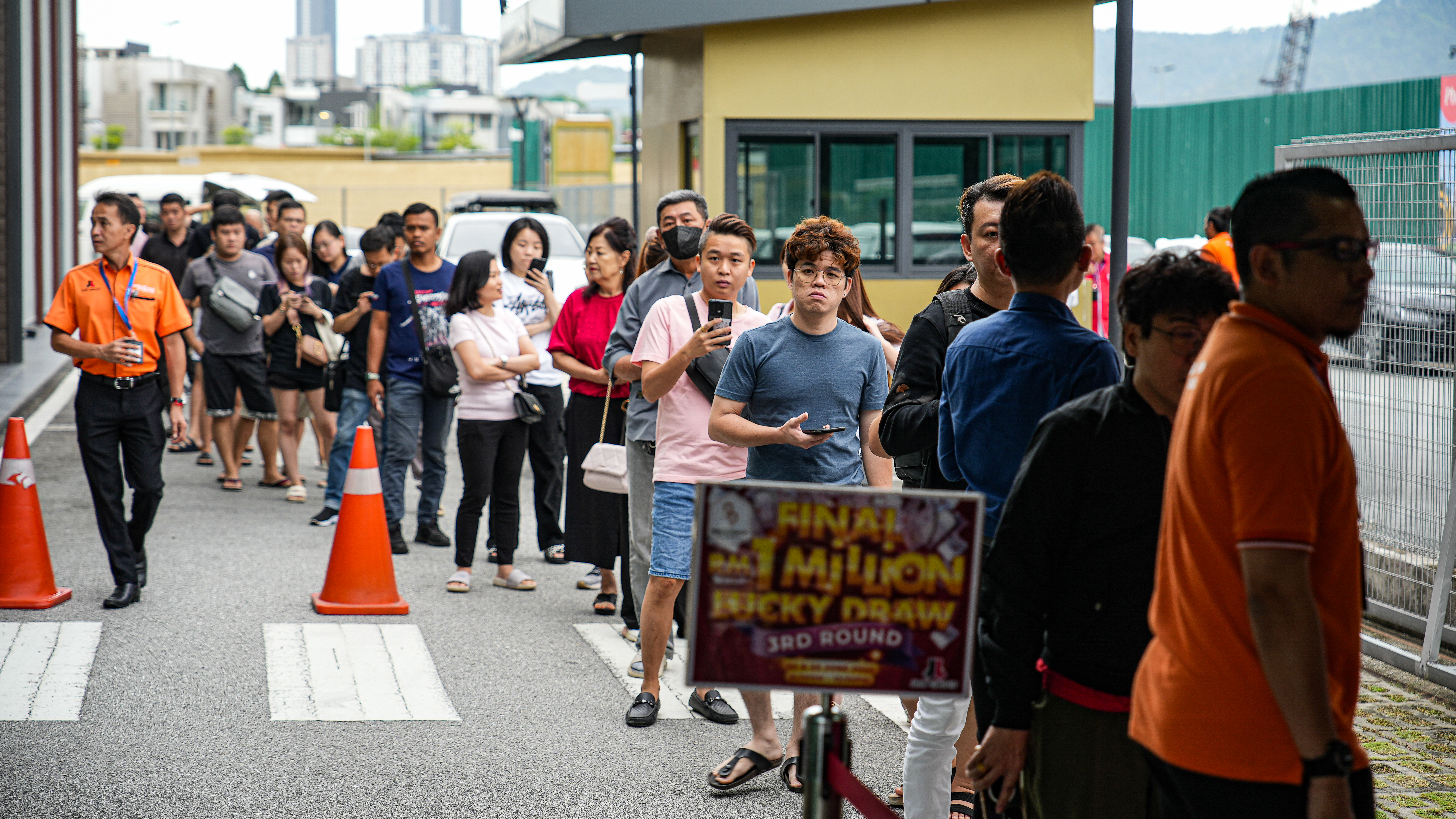 Final Round of RM1Million Lucky Draw (3RD Round)
